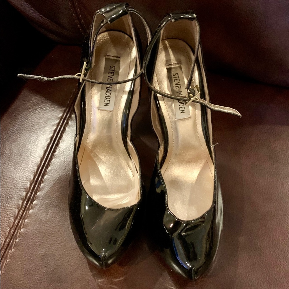Black Steve Madden heels